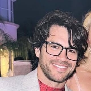 Tai Lopez ๐ต๐ท๐บ๐ธ๐ธ๐ช๐ฉ๐ฐ๐ง๐ท๐ซ๐ฎ๐จ๐ฆ