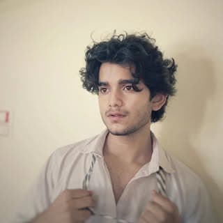 karan veer singh rajput🚩