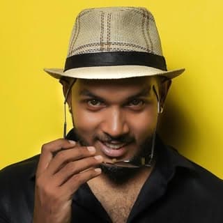 KARTHiK SURYA